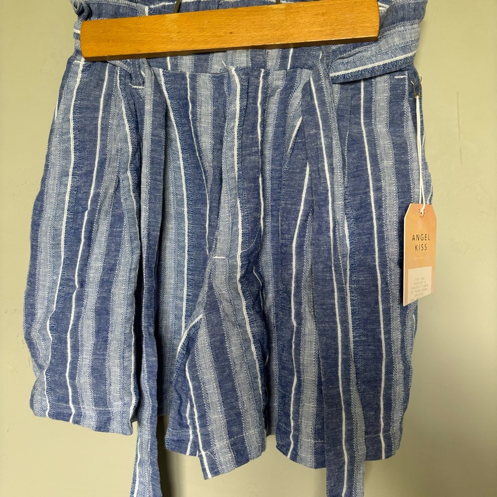 Angel Kiss Shorts Size Medium Blue White Stripe Linen Blend Beachy Pocket Tie